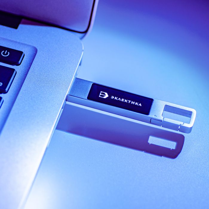 фото USB-Flash накопитель флешка 64 Гб с подсветкой логотипа Yoliba