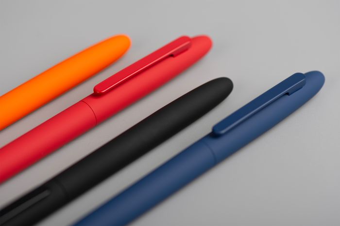 фото Ручка шариковая "Vega", покрытие soft touch, цвет красный